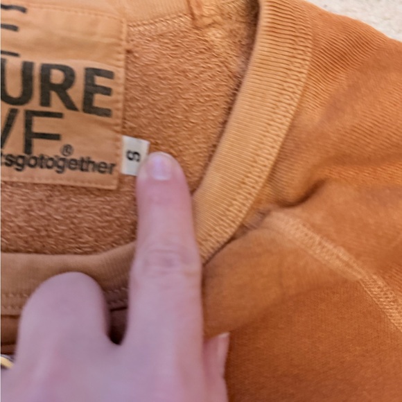 FREE CITY LUCKY RABBIT SWEATSHIRT- JUICY ORANGE - Picture 5 of 8